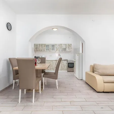 Apartment Mauro